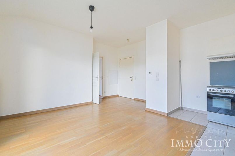 Appartement a louer villeneuve-le-roi - 3 pièce(s) - 47 m2 - Surfyn