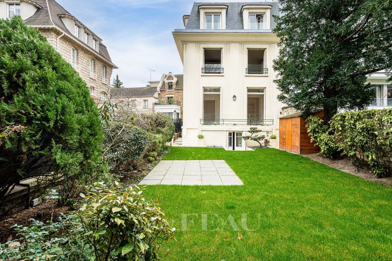 Maison a louer neuilly-sur-seine - 8 pièce(s) - 269 m2 - Surfyn
