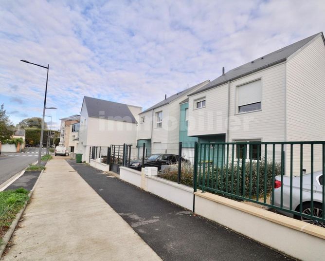 Maison a louer orleans - 5 pièce(s) - 102 m2 - Surfyn