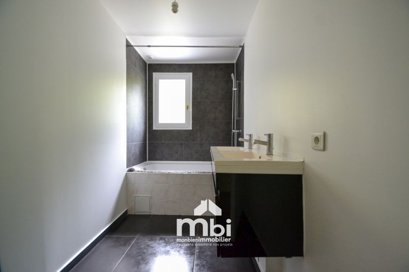 Maison a louer louvres - 6 pièce(s) - 116 m2 - Surfyn