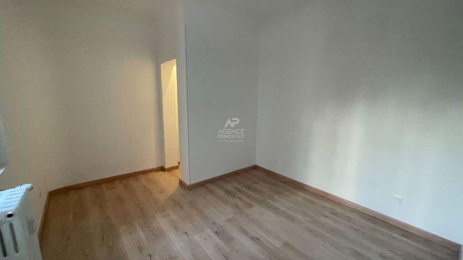 Appartement a louer saint-germain-en-laye - 2 pièce(s) - 30 m2 - Surfyn