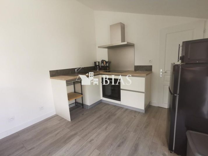 Maison a louer louviers - 1 pièce(s) - 18 m2 - Surfyn