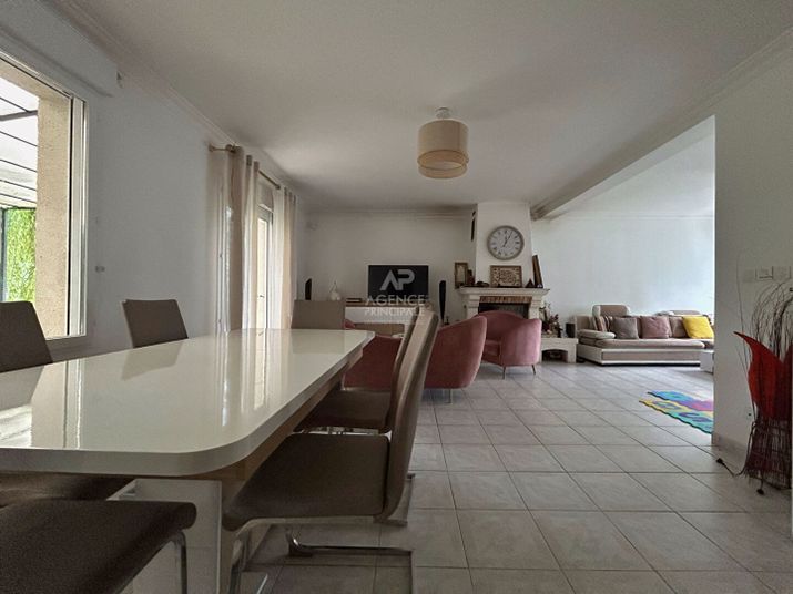 Maison a louer acheres - 7 pièce(s) - 137 m2 - Surfyn