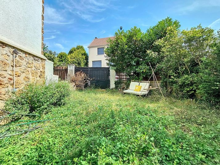 Maison a louer suresnes - 8 pièce(s) - 144 m2 - Surfyn