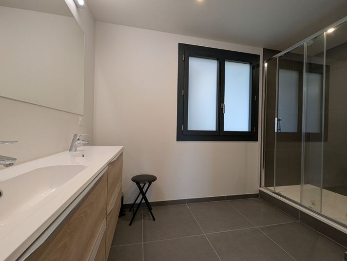 Maison a louer aix-les-bains - 5 pièce(s) - 140 m2 - Surfyn