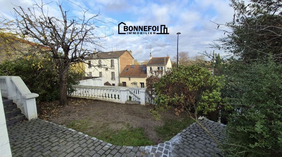 Maison a louer champigny-sur-marne - 5 pièce(s) - 128 m2 - Surfyn