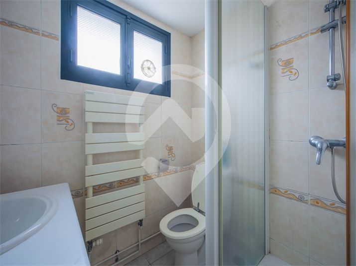 Maison a louer bourg-en-bresse - 4 pièce(s) - 144 m2 - Surfyn