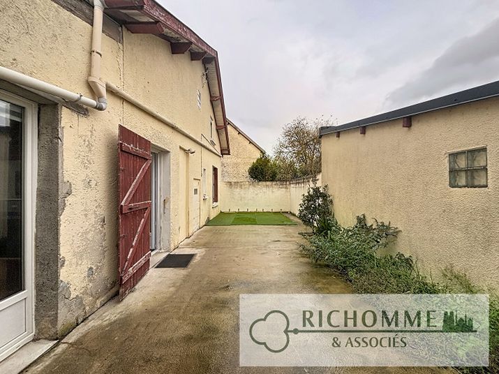 Maison a louer chalons-en-champagne - 6 pièce(s) - 113 m2 - Surfyn