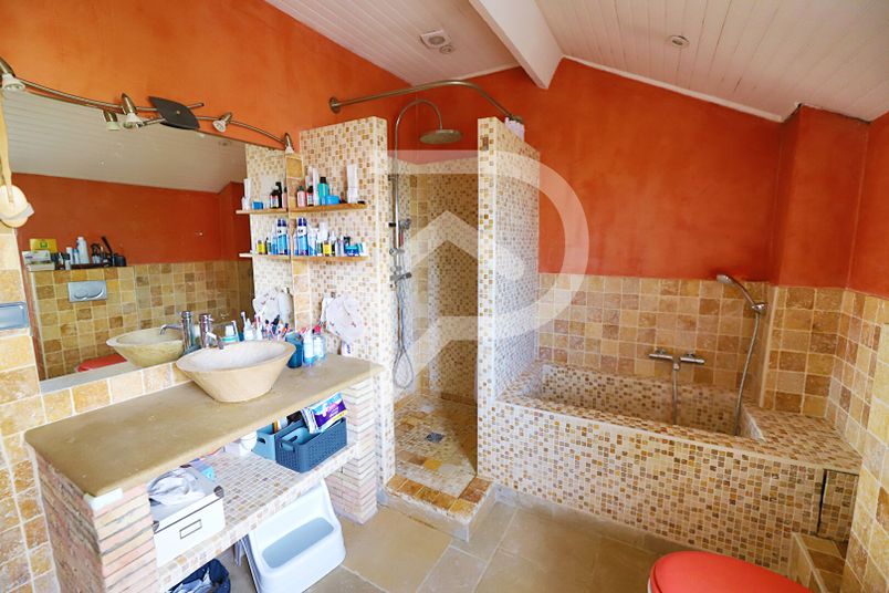 Maison a louer chatou - 6 pièce(s) - 100 m2 - Surfyn