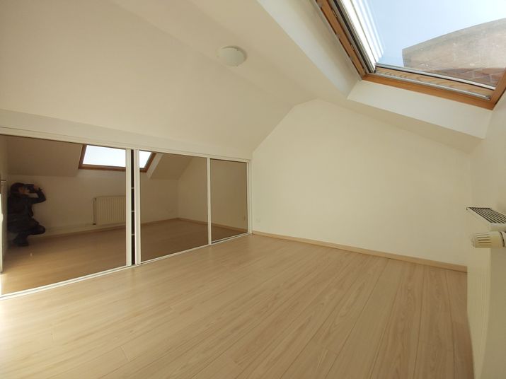 Appartement a louer reims - 5 pièce(s) - 75 m2 - Surfyn