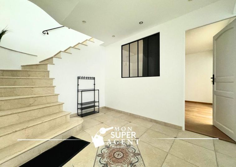 Appartement a louer melun - 5 pièce(s) - 109 m2 - Surfyn