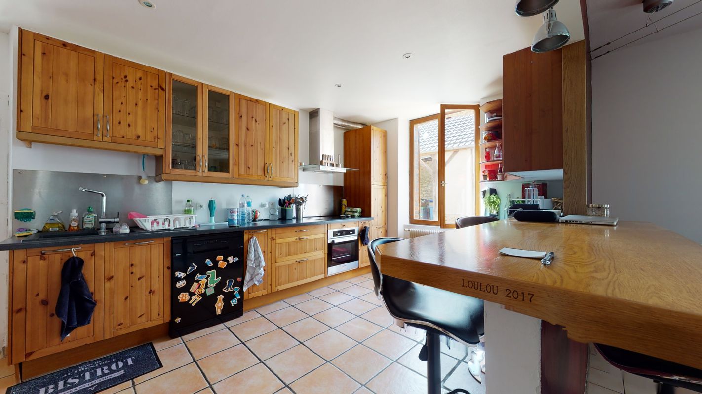 Vente Maison 6 Pieces De 200 M
