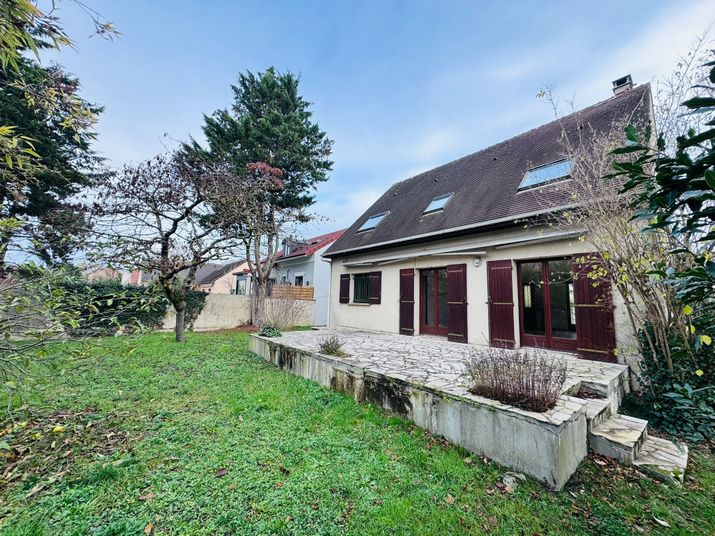 Maison a louer maisons-laffitte - 7 pièce(s) - 147 m2 - Surfyn