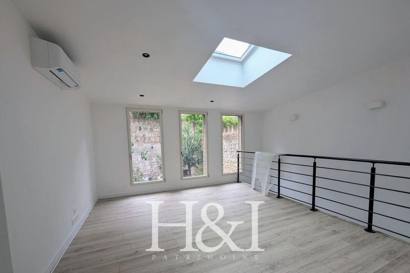 Maison a louer poitiers - 6 pièce(s) - 99 m2 - Surfyn