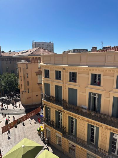 Appartement a louer perpignan - 3 pièce(s) - 101 m2 - Surfyn