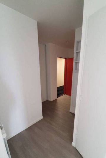 Appartement a louer  - 3 pièce(s) - 64 m2 - Surfyn