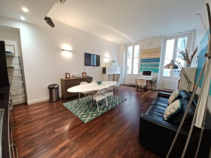 Appartement a louer marseille-1er-arrondissement - 2 pièce(s) - 55 m2 - Surfyn