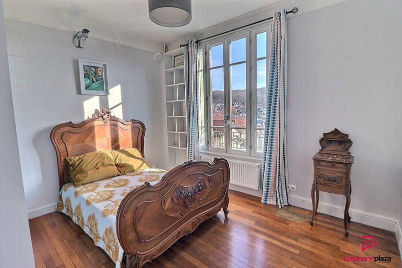 Maison a louer chaville - 7 pièce(s) - 155 m2 - Surfyn