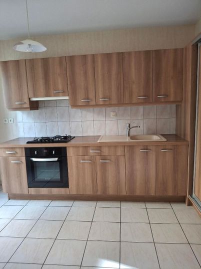 Appartement a louer lons-le-saunier - 2 pièce(s) - 53 m2 - Surfyn