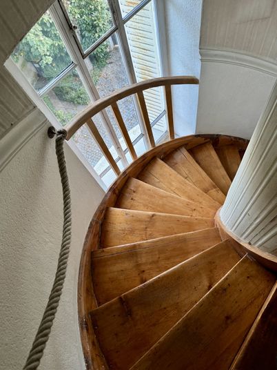 Maison a louer tassin-la-demi-lune - 9 pièce(s) - 181 m2 - Surfyn