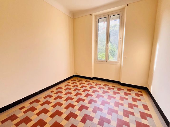 Maison a louer toulon - 4 pièce(s) - 92 m2 - Surfyn