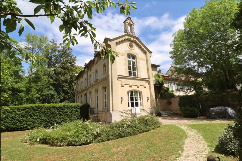 Maison a louer saint-germain-en-laye - 8 pièce(s) - 260 m2 - Surfyn