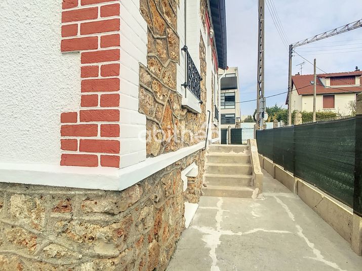 Maison a louer orly - 3 pièce(s) - 67 m2 - Surfyn