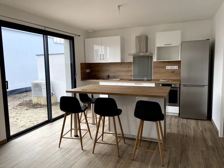 Maison a louer angers - 5 pièce(s) - 121 m2 - Surfyn