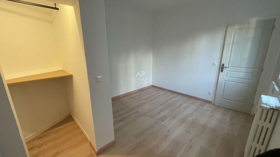 Appartement a louer saint-germain-en-laye - 2 pièce(s) - 30 m2 - Surfyn