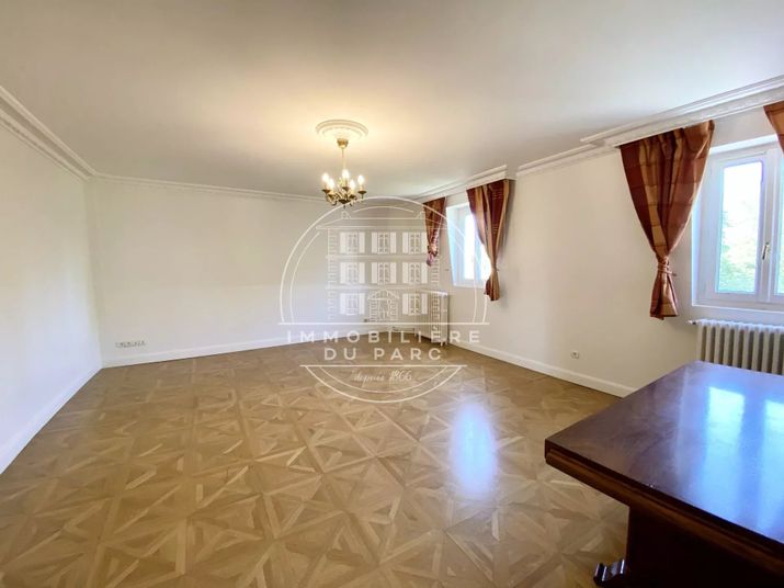 Maison a louer chatou - 10 pièce(s) - 285 m2 - Surfyn