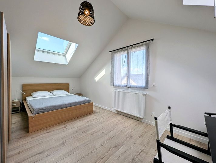 Maison a louer aix-les-bains - 5 pièce(s) - 140 m2 - Surfyn