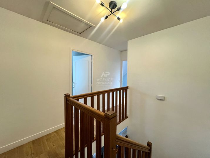 Maison a louer carrieres-sur-seine - 7 pièce(s) - 130 m2 - Surfyn