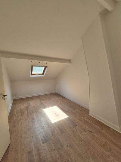 Maison a louer saint-germain-en-laye - 4 pièce(s) - 97 m2 - Surfyn