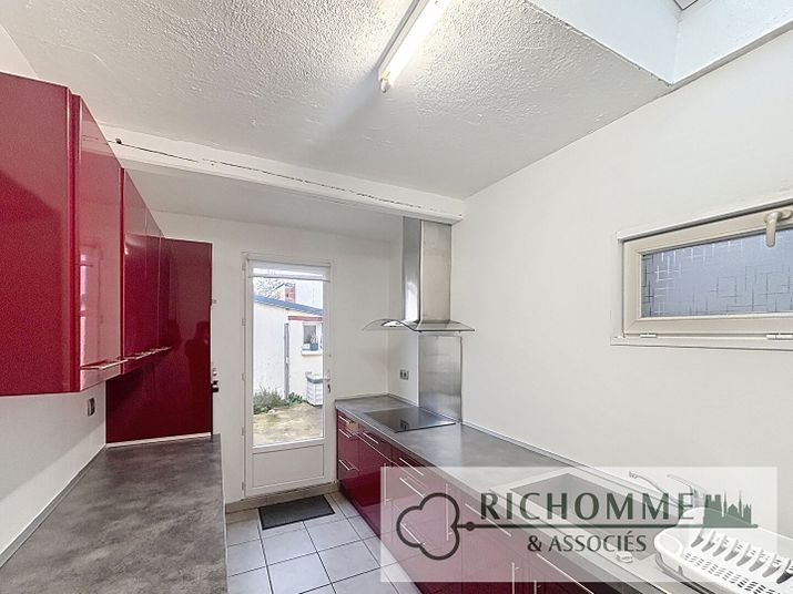 Maison a louer chalons-en-champagne - 6 pièce(s) - 113 m2 - Surfyn