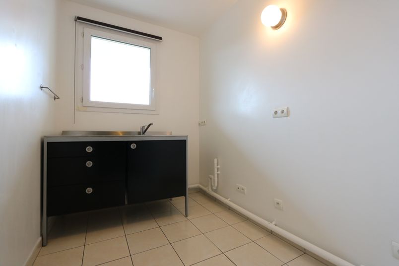Appartement a louer noisy-le-grand - 2 pièce(s) - 46 m2 - Surfyn