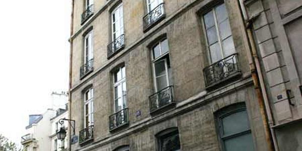 61 Rue De La Verrerie 75004 Paris www.meilleursagents.com