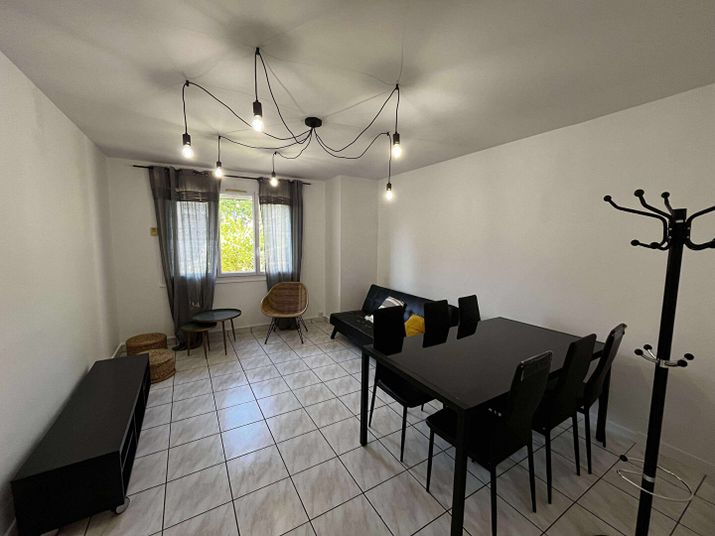 Appartement a louer angers - 5 pièce(s) - 83 m2 - Surfyn