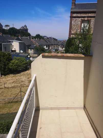 Maison a louer fecamp - 4 pièce(s) - 70 m2 - Surfyn