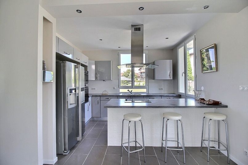 Maison a louer thonon-les-bains - 5 pièce(s) - 109 m2 - Surfyn