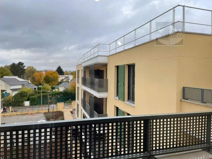 Appartement a louer combs-la-ville - 2 pièce(s) - 44 m2 - Surfyn