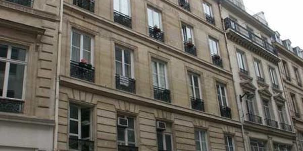 rue-des-je-neurs-75002-paris