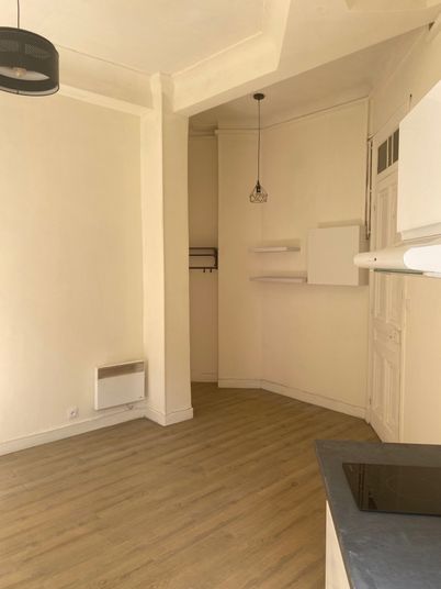 Appartement a louer nice - 2 pièce(s) - 30 m2 - Surfyn