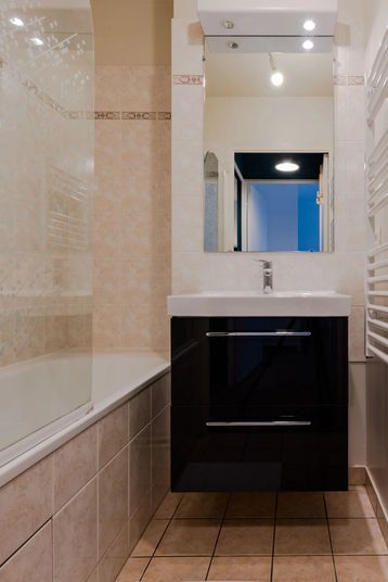 Appartement a louer  - 3 pièce(s) - 60 m2 - Surfyn