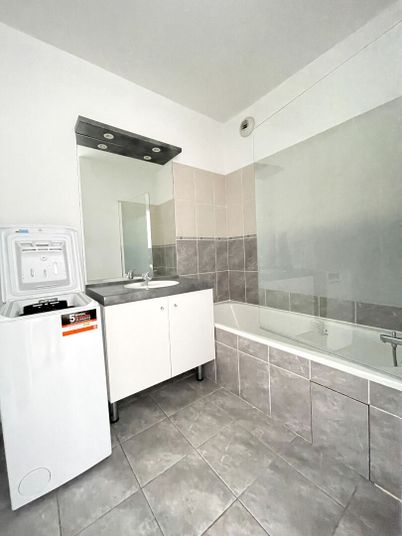 Appartement a louer venissieux - 2 pièce(s) - 36 m2 - Surfyn