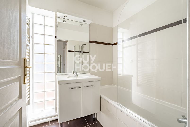 Appartement a louer asnieres-sur-seine - 3 pièce(s) - 66 m2 - Surfyn