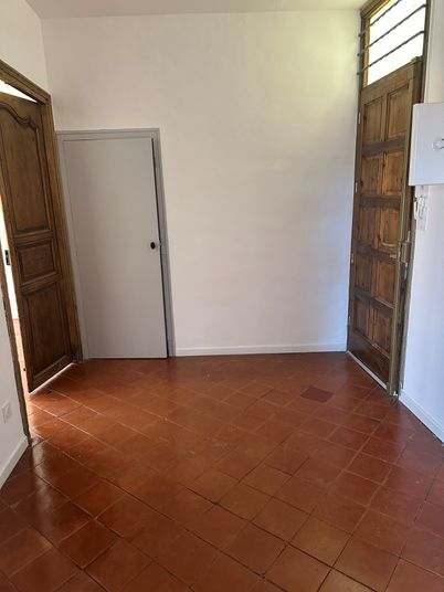 Appartement a louer perpignan - 3 pièce(s) - 101 m2 - Surfyn