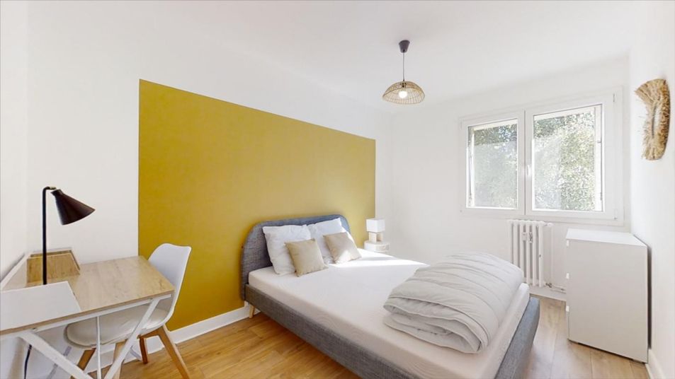 Appartement a louer besancon - 5 pièce(s) - 10 m2 - Surfyn