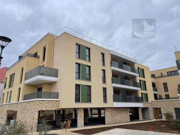Appartement a louer combs-la-ville - 2 pièce(s) - 44 m2 - Surfyn