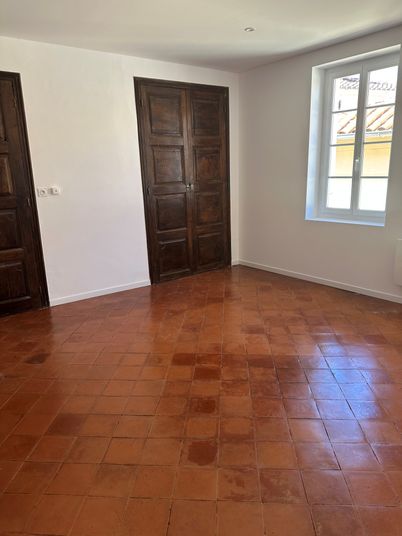 Appartement a louer perpignan - 3 pièce(s) - 101 m2 - Surfyn