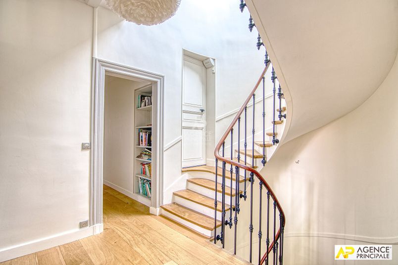 Maison a louer versailles - 9 pièce(s) - 427 m2 - Surfyn